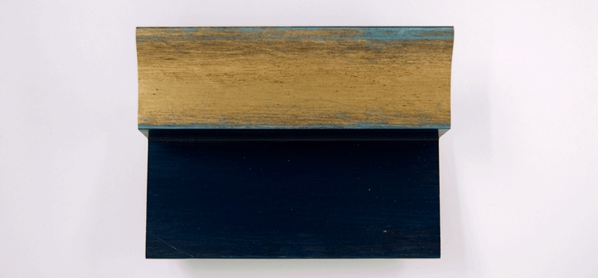 H72S3E Blauw - goud handgegrondeerd